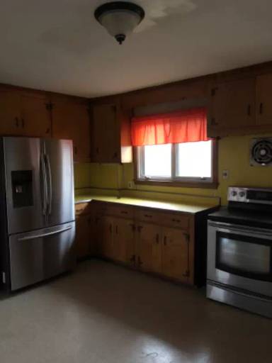 Main picture of 141 Daly Ave