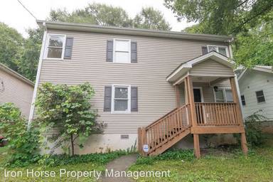 Main picture of 340 Old Winterville Rd