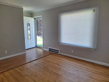 Main picture of 26675 Waldorf St