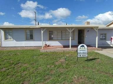 Main picture of 829 Sierra Madre Ave