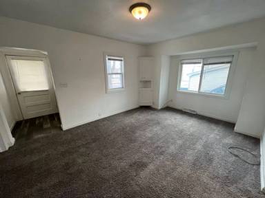 Main picture of 1006 Monroe St