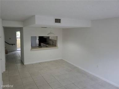 Main picture of 14900 SW 82nd Ter