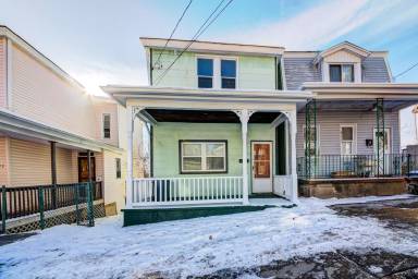 Main picture of 56 Greenbush St