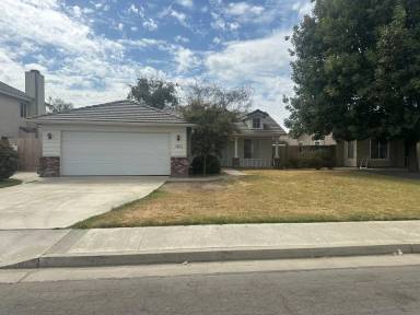 Main picture of 877 E Julia Way