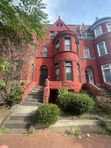 Main picture of 1619 S St NW