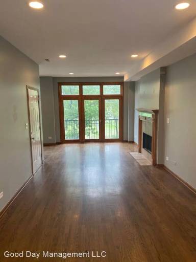 Main picture of 5644 S Prairie Ave