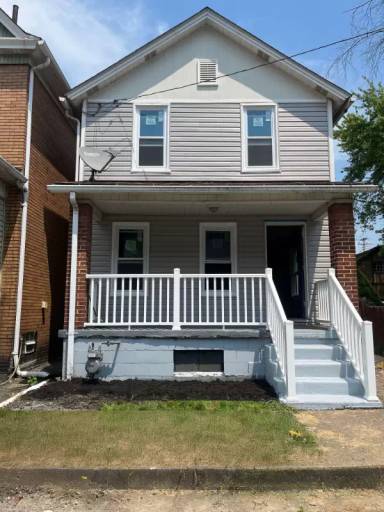 Main picture of 134 Main Ave
