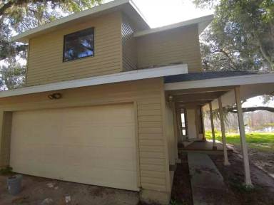 Main picture of 10090 SE 106th Ln