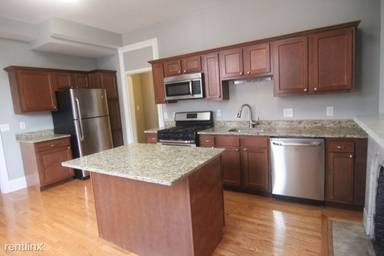 Main picture of 1734 Bolton St