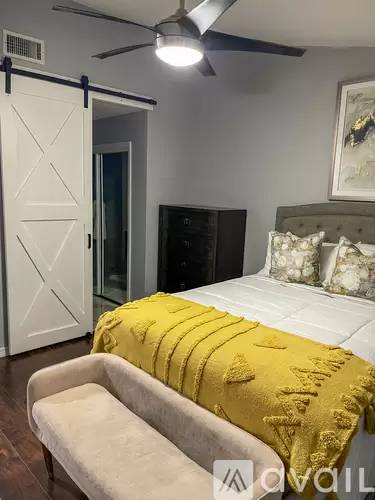 Main picture of 5194 Lazy Oaks Dr