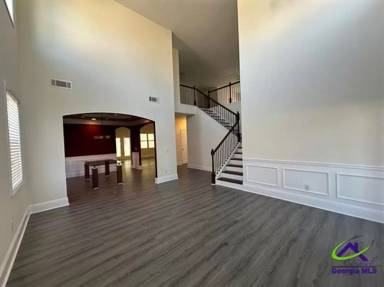 Main picture of 113 Savannah Ct