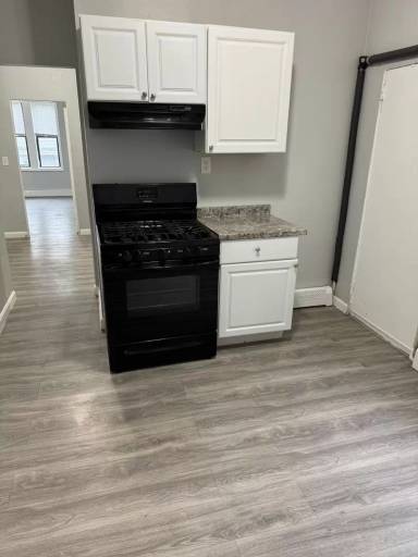 Main picture of 4 Abbotsford St