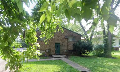 Main picture of 1714 Hickorydale Dr