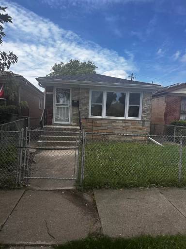 Main picture of 9732 S Wallace St