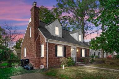 Main picture of 1714 College Ave