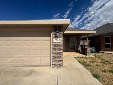 Main picture of 1106 N Englewood Ave