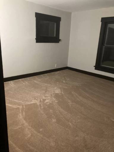 Main picture of 92 Victor Ave