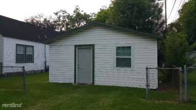 Main picture of 510 E Republic Ave
