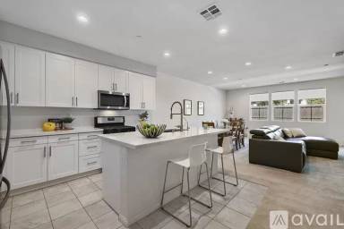 Main picture of 4780 E Washington Ave