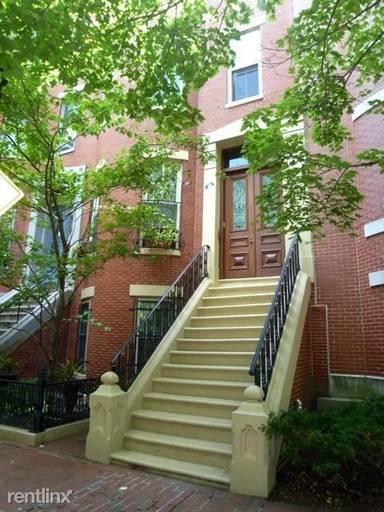 Main picture of 30 Yarmouth St