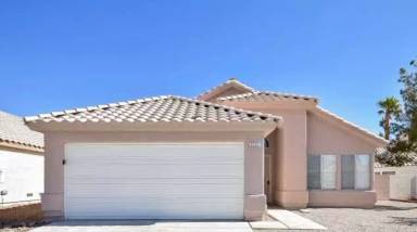 Main picture of 1627 W Nancy Ln