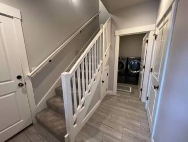 Main picture of 1422 NW John Fremont St