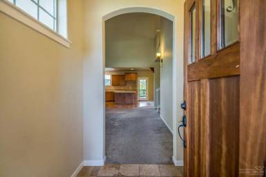 Main picture of 2716 NE Rosemary Dr