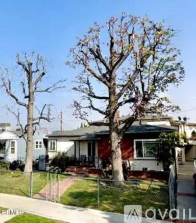 Main picture of 6228 Cahuenga Blvd