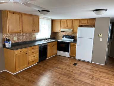 Main picture of 53425 County Road 687