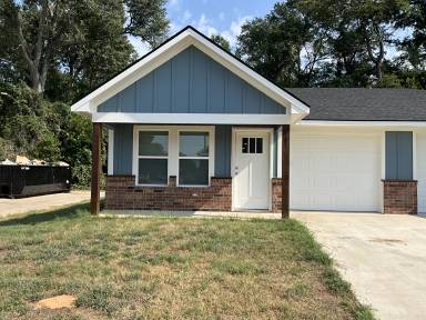Main picture of 101 Chloe Dr