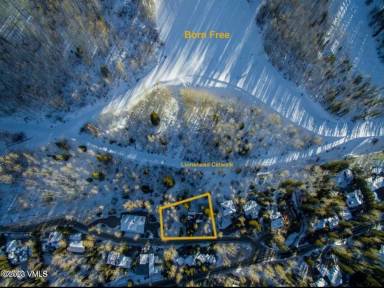 Main picture of 298 Rockledge Rd