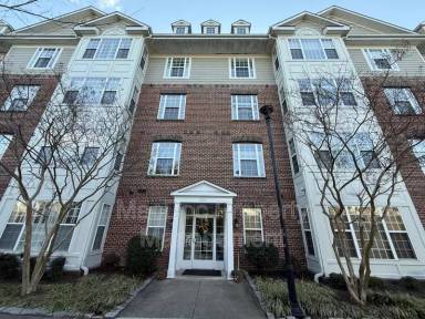 Main picture of 621 Cobblestone Blvd