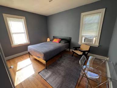 Main picture of 3625 Bedford St