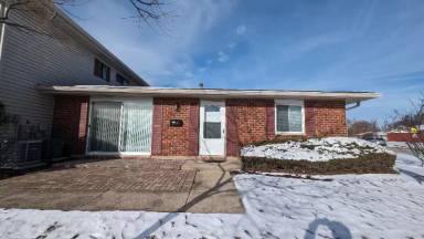 Main picture of 219 Sagamore Ct