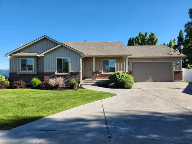 Main picture of 3674 E Marble Dr