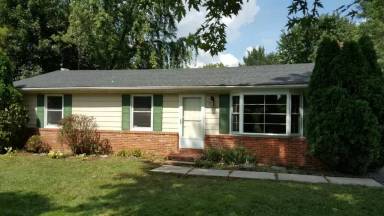 Main picture of 124 Stewart Ave