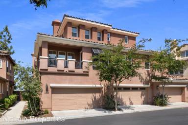 Main picture of 1359 Sky Ridge Ct