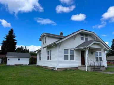 Main picture of 851 N Douglas Ave