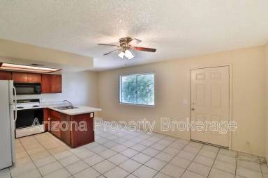 Main picture of 21632 N 23rd Ave