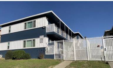 Main picture of 10226 WOODWORTH AVE