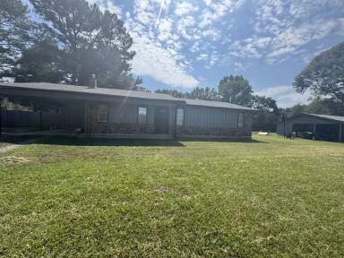 Main picture of 411 Campground Rd