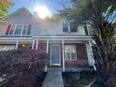 Main picture of 8114 Shadow Oak Dr