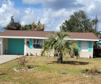 Main picture of 45 River Dr