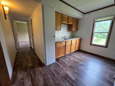 Main picture of 3439 118th St