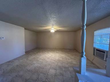 Main picture of 1134 Clinton St