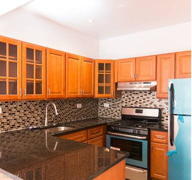 Main picture of 457 Park Pl