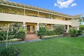 Main picture of Whitehall At Bal Harbour Condo