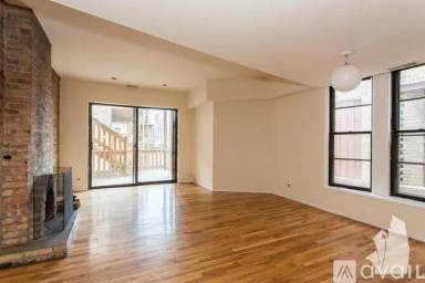Main picture of 2900 N Broadway St