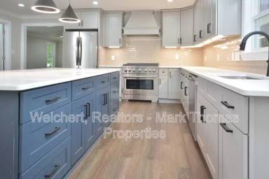 Main picture of 1705 Mason Rd
