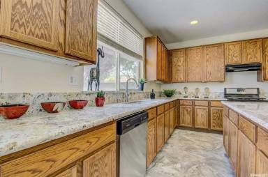 Main picture of 6029 Brogan Way